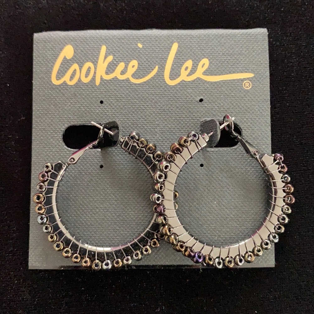 Cookie lee beaded earrings